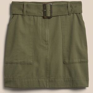 Banana Republic Olive Green Mini Skirt with‎ Belt